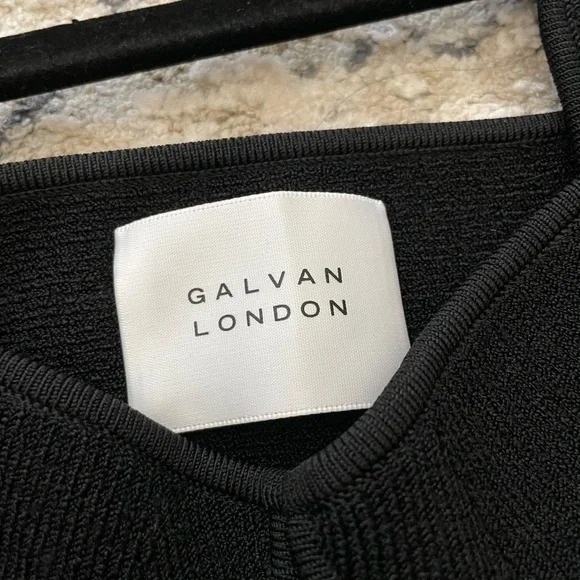 NEW GALVAN LONDON Delia Scalloped Knit Top Crop Black $495 - Picture 8 of 10